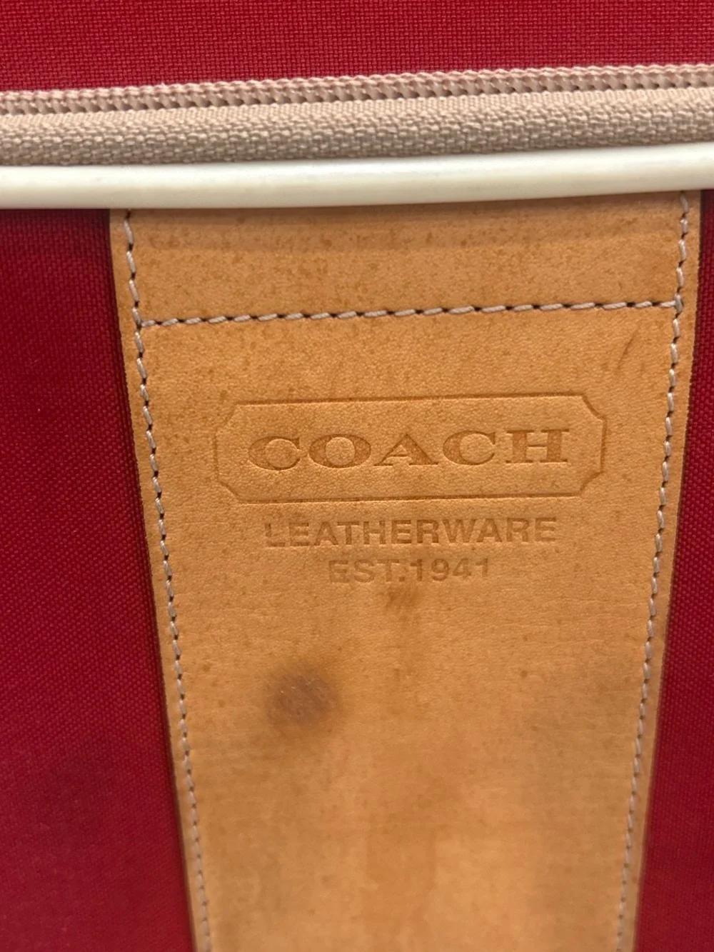 Coach rolling carry